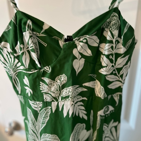 Farm Rio Green and White Leaf Print Dress - Picture 2 of 3